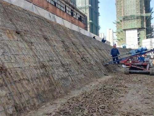 芦溪建筑边坡支护